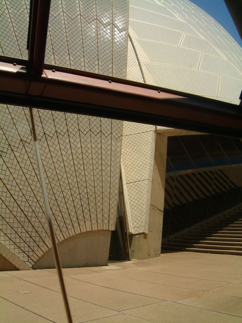 aus2003_0111_024503AA.JPG