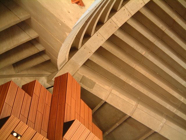 aus2003_0111_024337AA.JPG