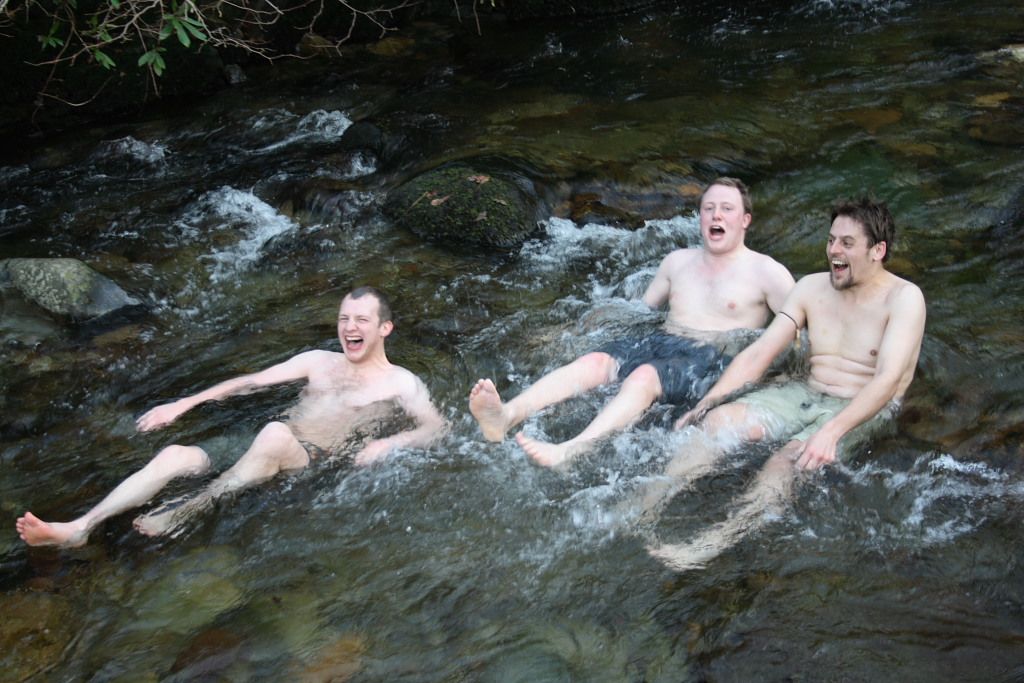 A quick dip in the cool water